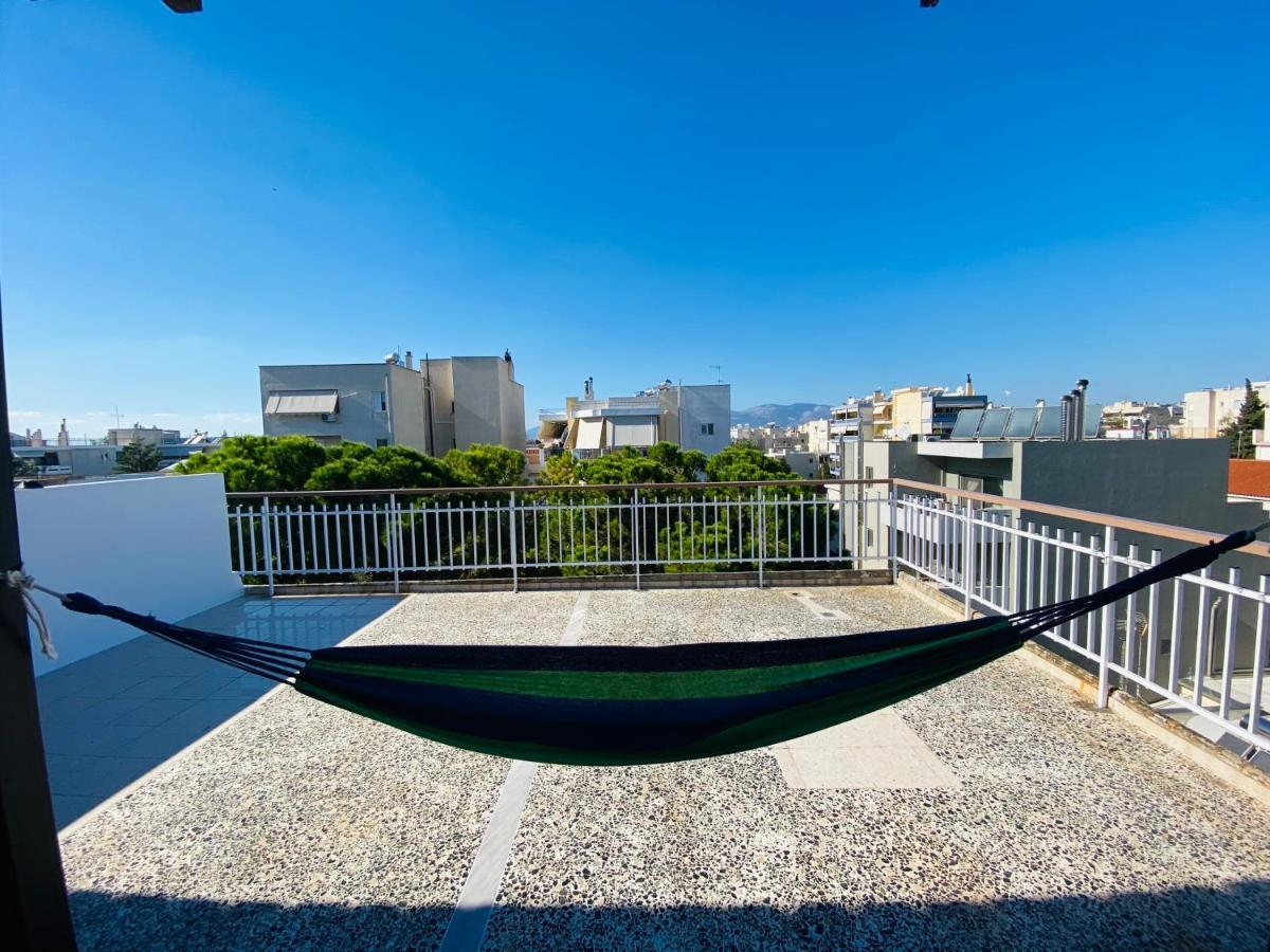 地铁站旁,免费停车位,距机场15分钟车程,独享80平米露台和美景,星空帐篷,舒适淋浴,宽敞3间房3张双人床公寓 Atina Dış mekan fotoğraf
